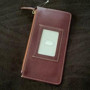 Dooney & Bourke
